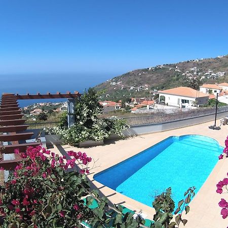 Villa Abreu - A Wonderful Ocean View Calheta  Kültér fotó