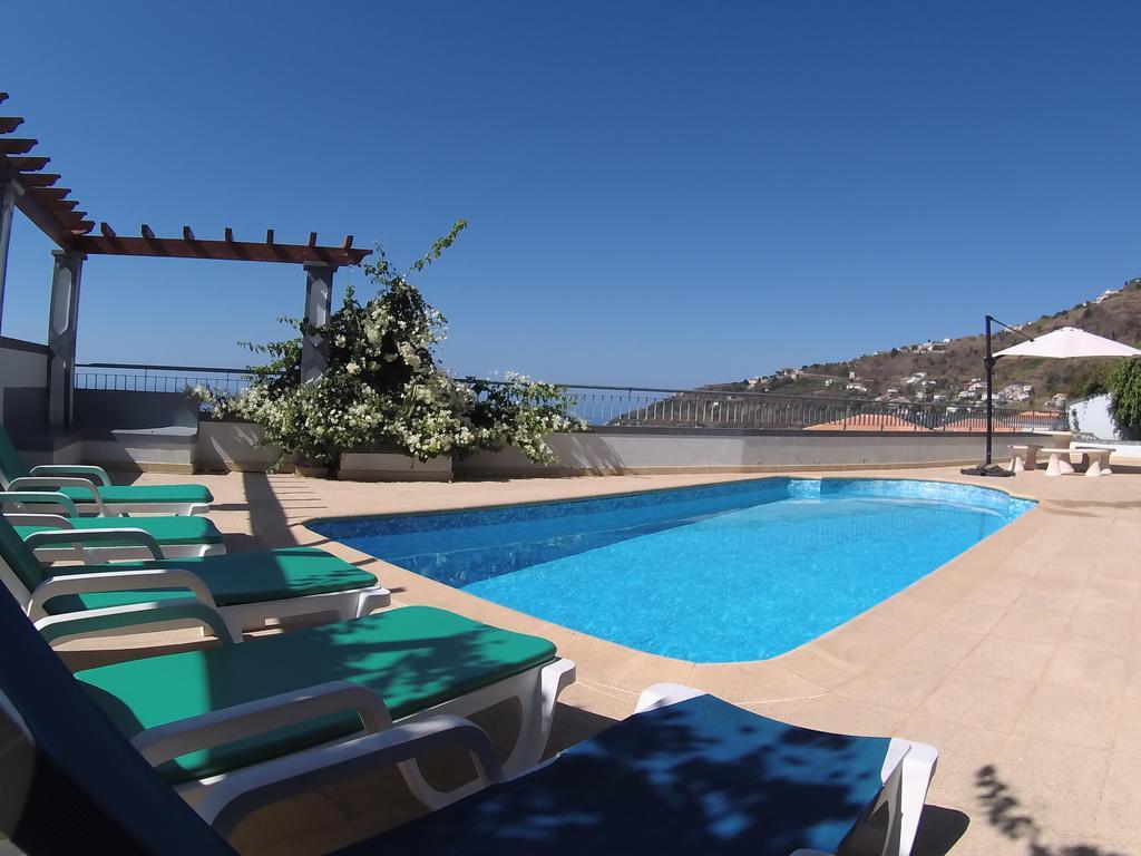 Villa Abreu - A Wonderful Ocean View Calheta  Kültér fotó